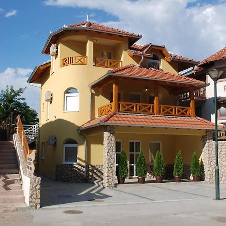 Vila Simic Srebrno Jezero Ostrovo المظهر الخارجي الصورة
